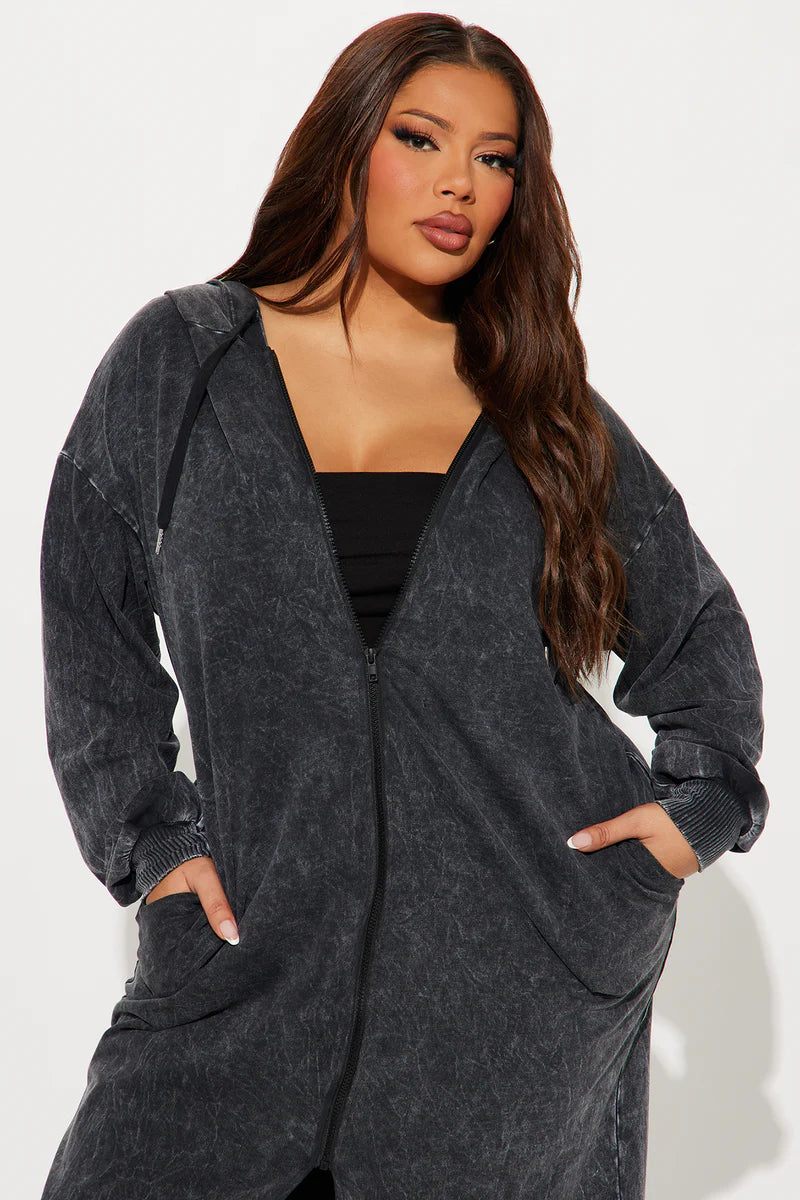 Hannah Hooded Maxi Dress - Black Wash